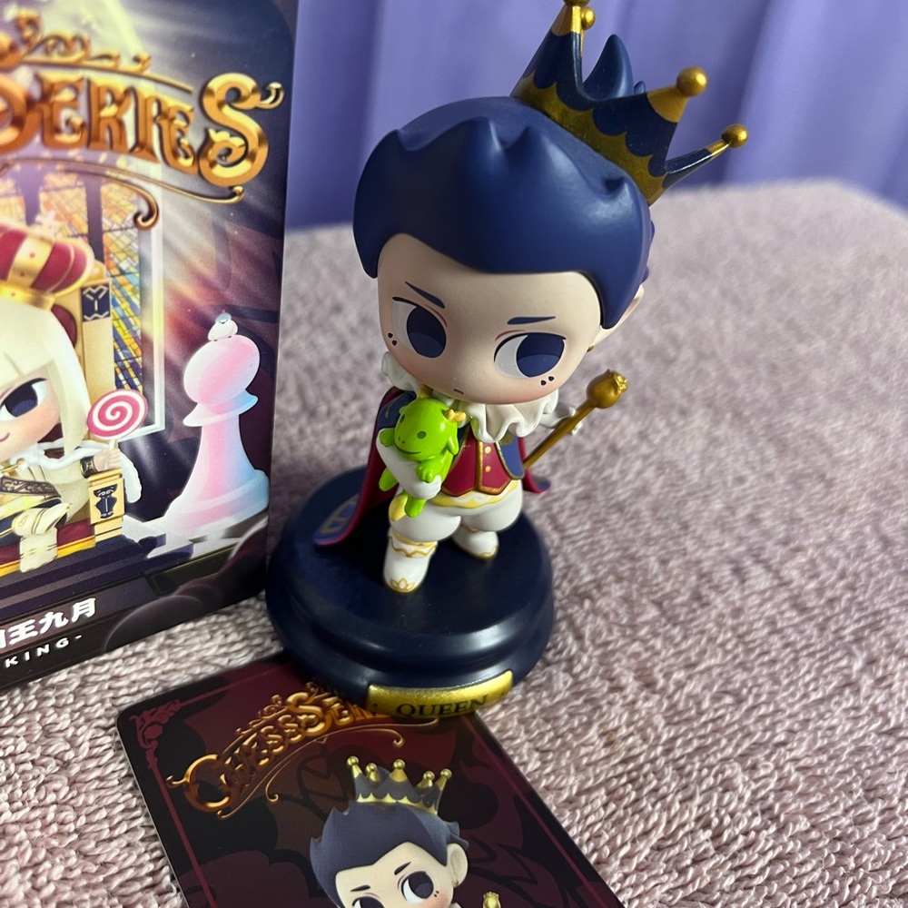 Chess Series Blind Box Figures - Queen